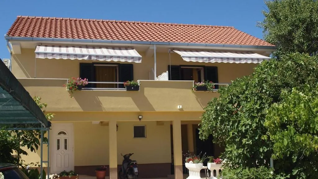 Apartment In Slatine With Sea View, Balcony, Air Conditioning, Wi-Fi 0*,  Croatia